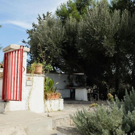 Trullo Chiari Di Bosco Villa Martina Franca Exterior photo