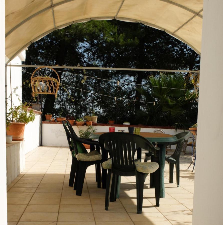 Trullo Chiari Di Bosco Villa Martina Franca Exterior photo